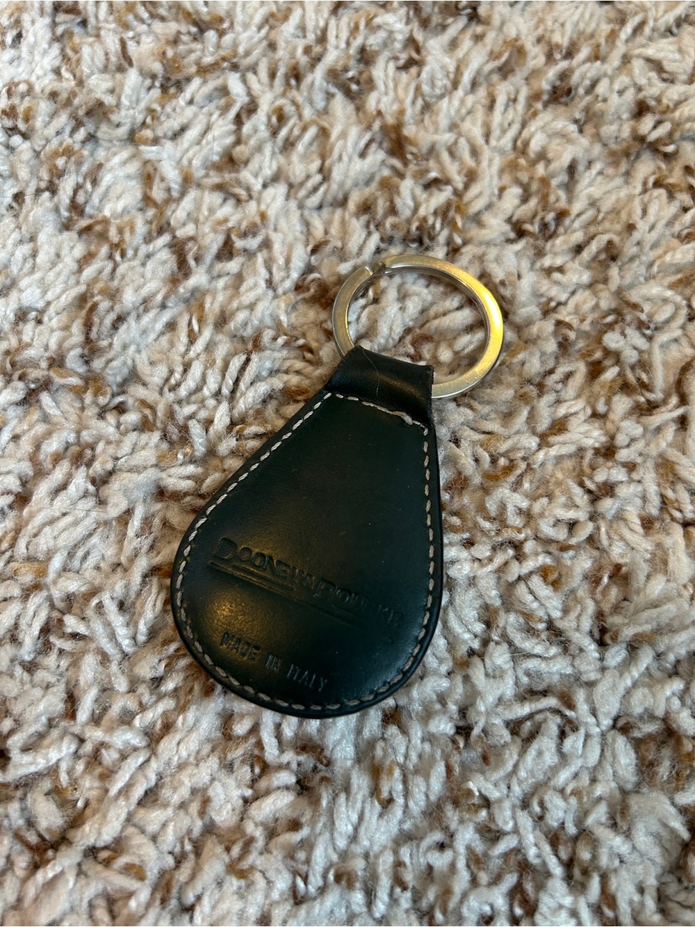 DOONEY & BOURKE Vintage Green Key Fob with Silver-toned Hardware 90s - Picture 4 of 4